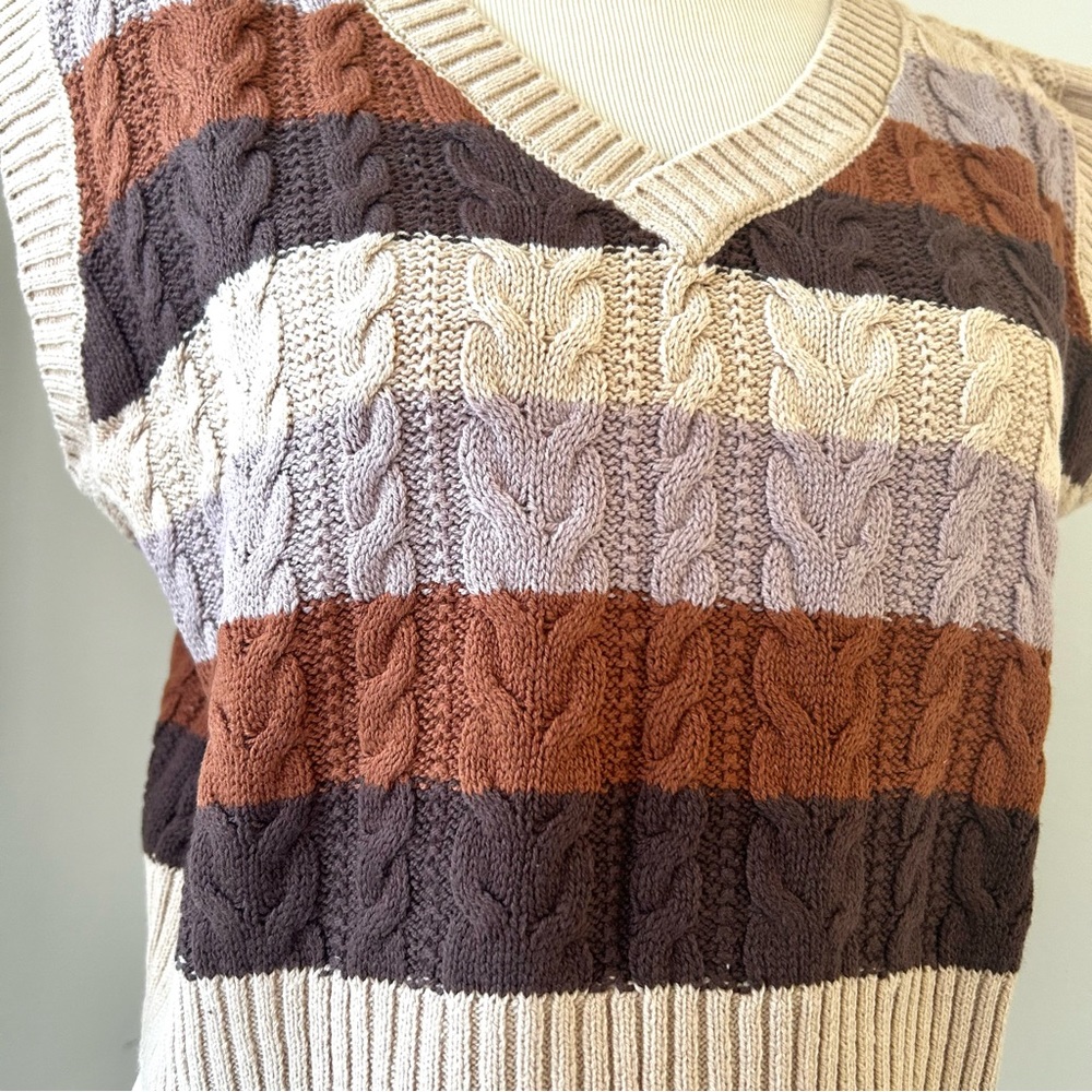 🌸Striped Cable Knit Sweater Vest. Brown/Creme/Lavender/Rust. 1 SM 1 M 1 LRG - Picture 4 of 6